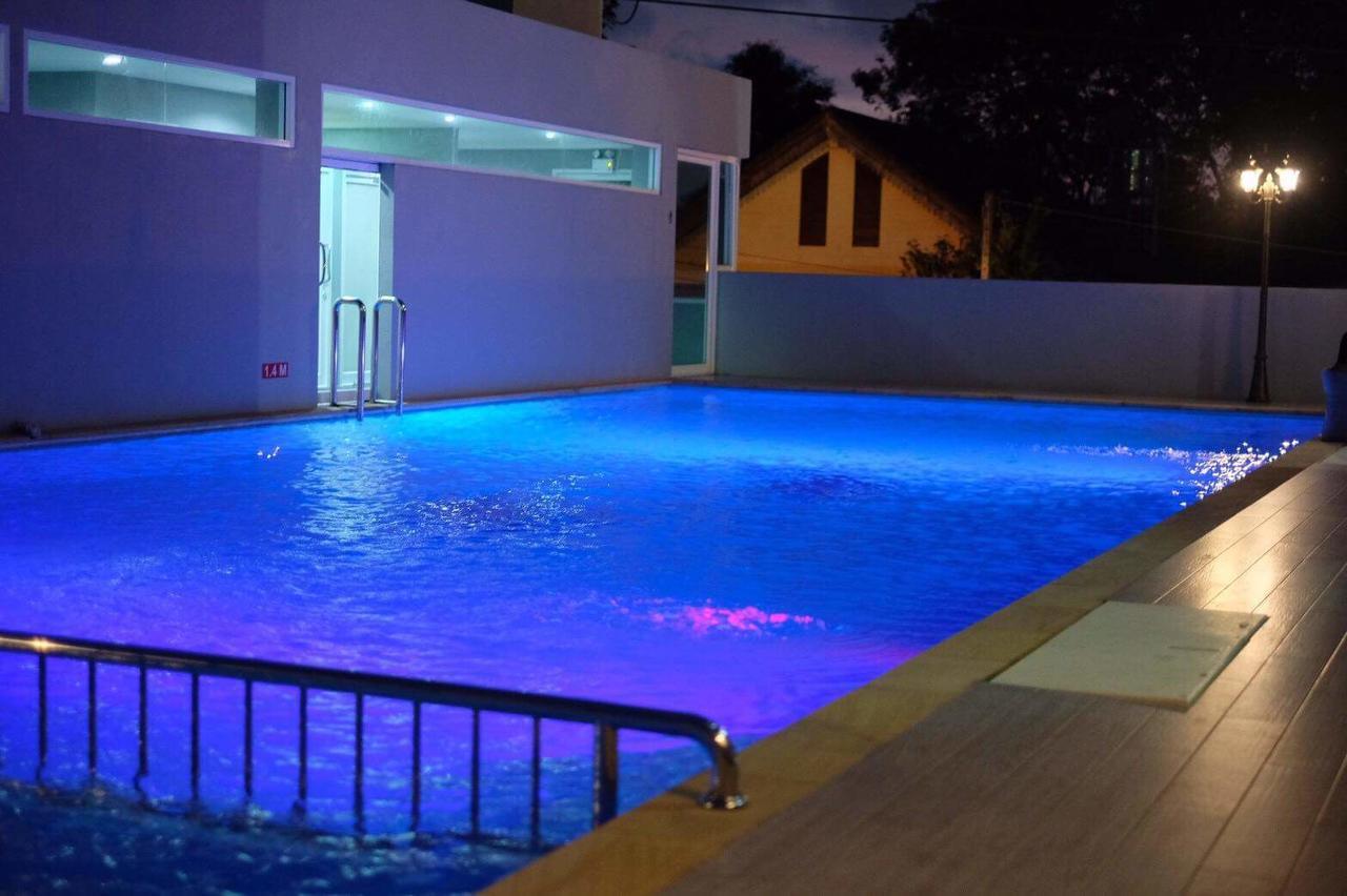 Blue Orchids Hotel Hat Yai Ngoại thất bức ảnh