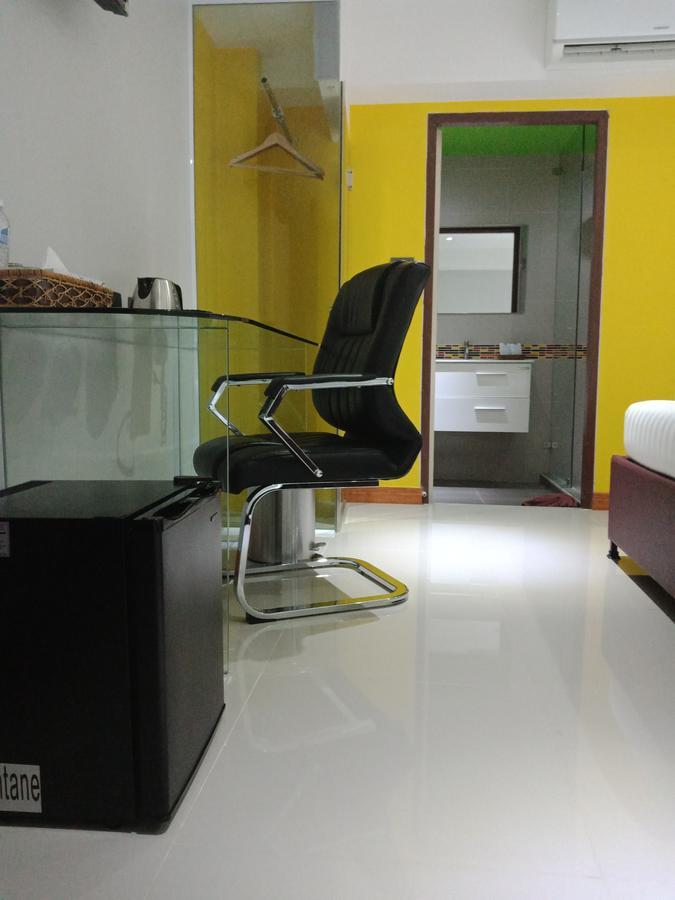 Blue Orchids Hotel Hat Yai Ngoại thất bức ảnh